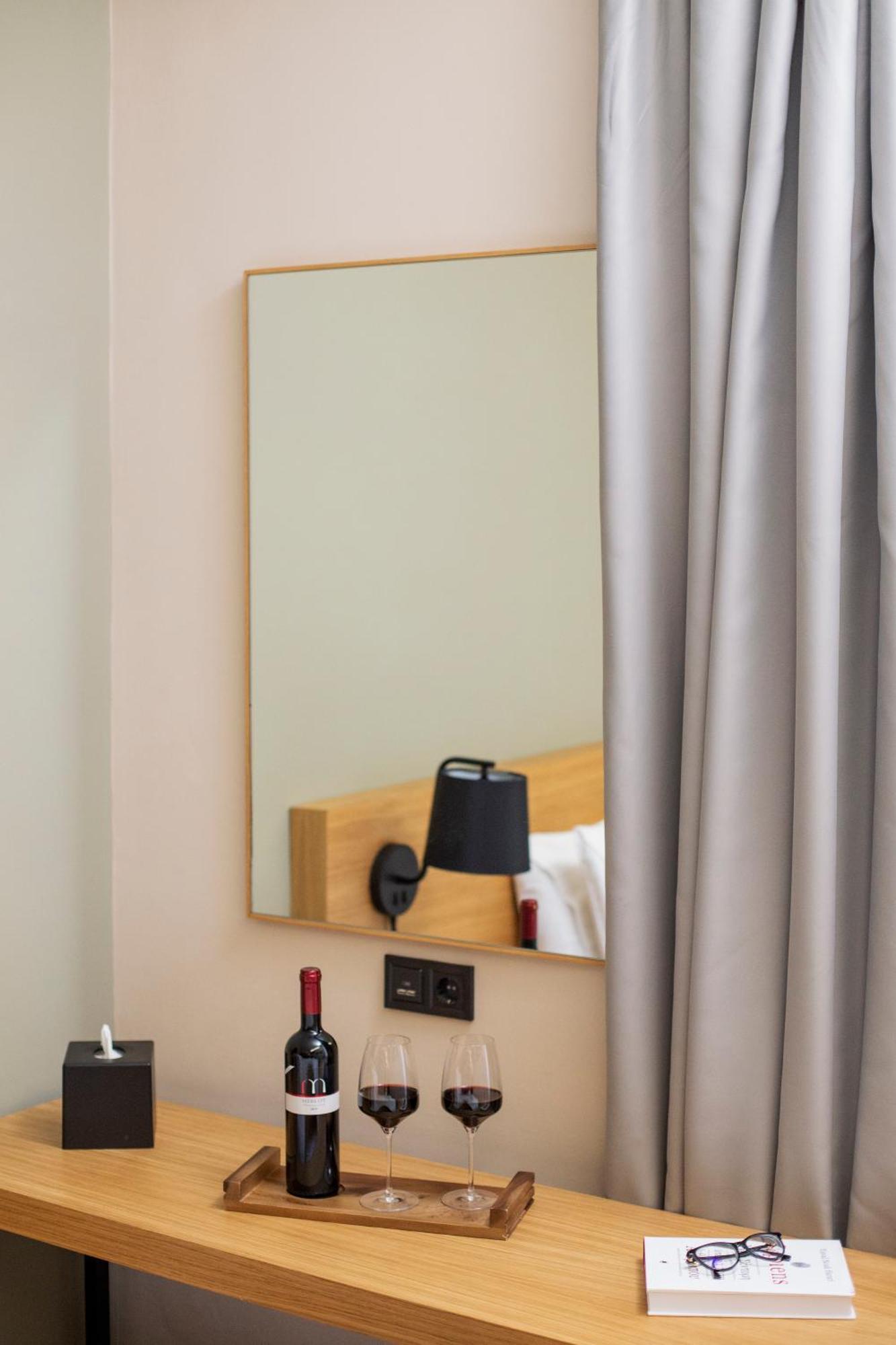 Acropolis View Hotel Athena Bagian luar foto